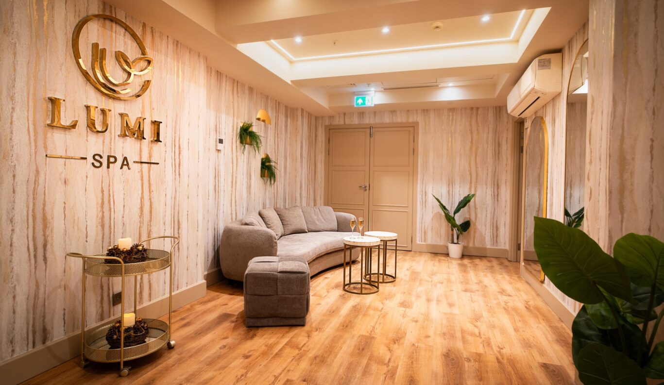 LS Waiting Room LR